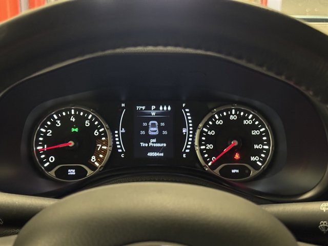 Used 2019 Jeep Renegade Altitude w/ Quick Order Package 2XM FWD image 20