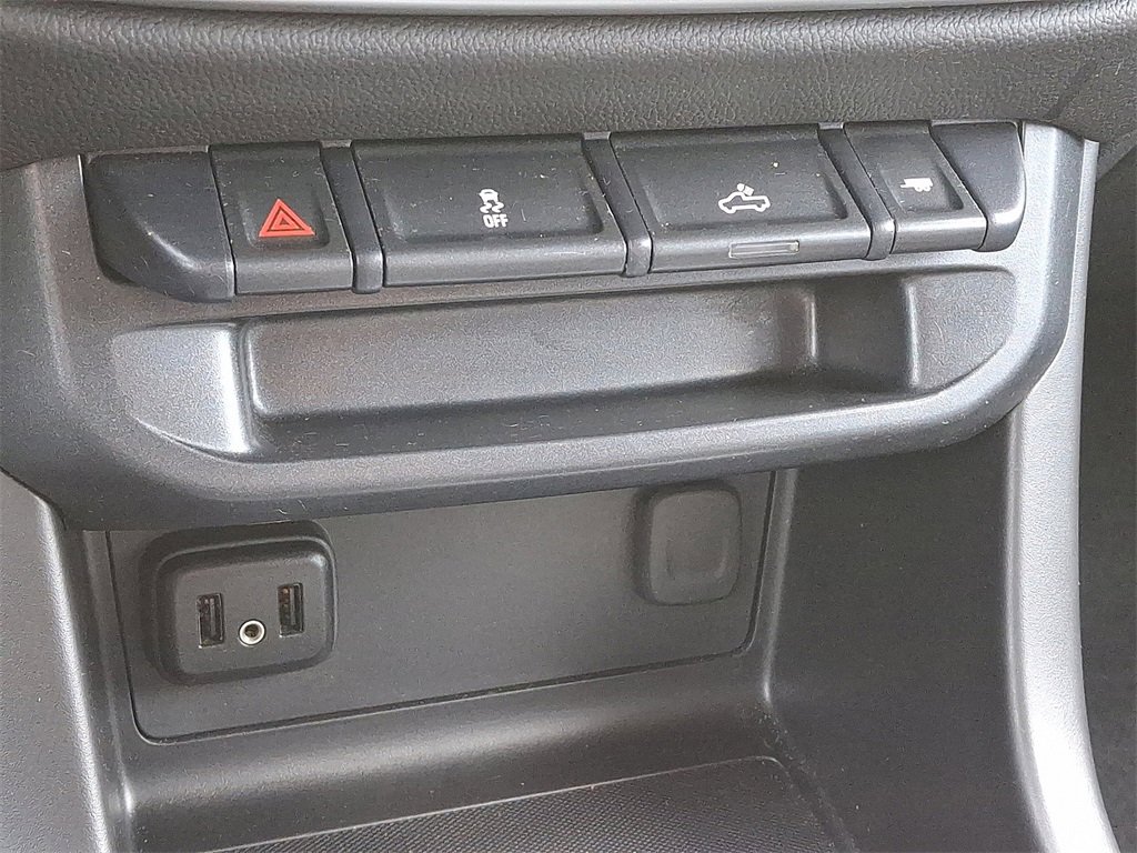Used 2019 Chevrolet Colorado LT w/ LT Convenience Package image 23