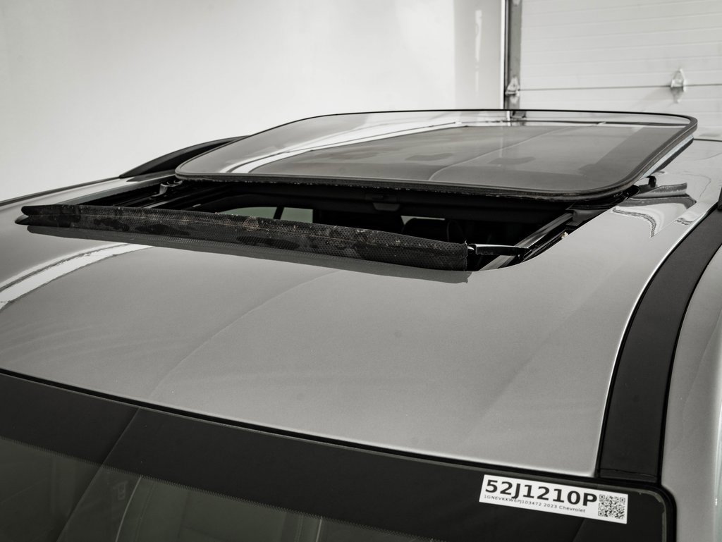Used 2023 Chevrolet Traverse Premier image 14