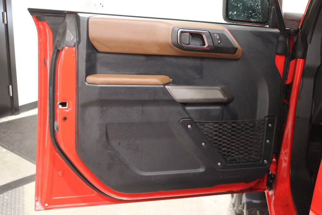 Used 2022 Ford Bronco Outer Banks image 18