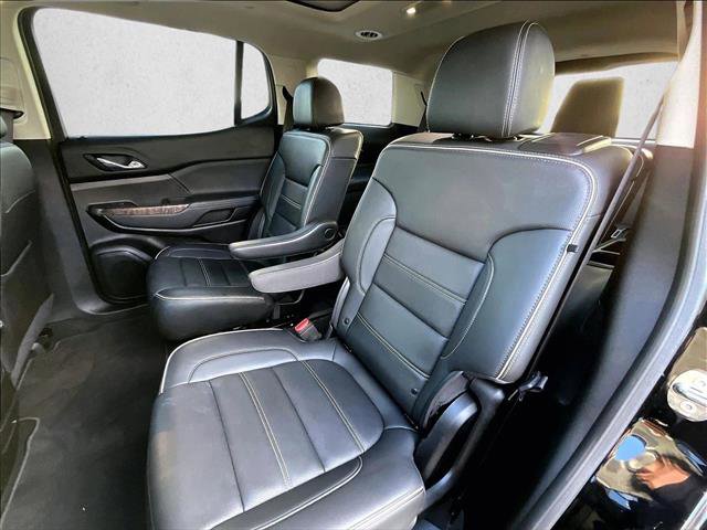 Used 2023 GMC Acadia Denali w/ Black Diamond Edition AWD/4WD image 28