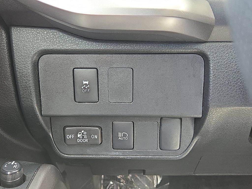 Used 2023 Toyota Tacoma SR5 RWD image 24