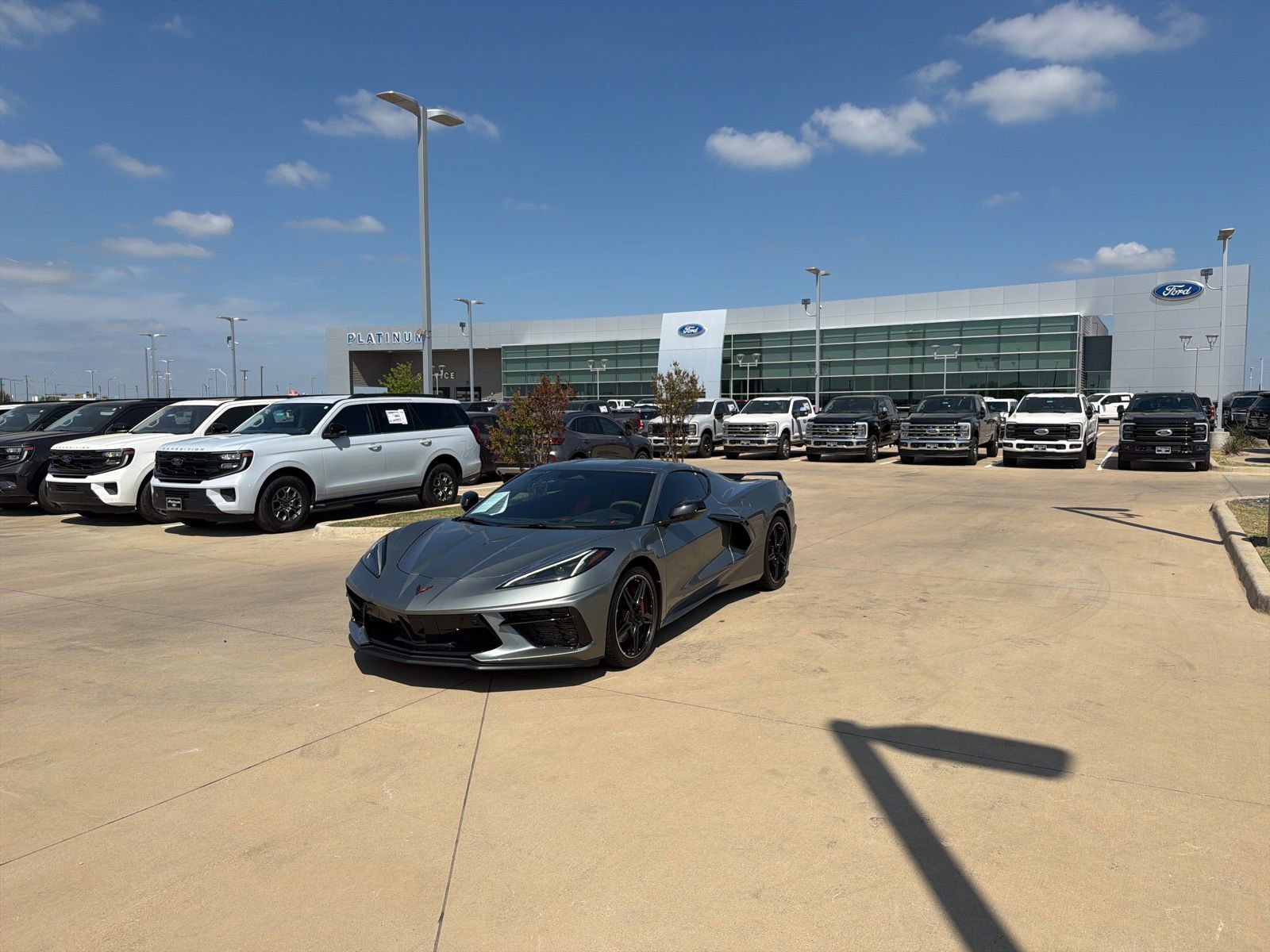 Used 2024 Chevrolet Corvette Stingray Premium Cpe w/ Z51 Performance Package image 28