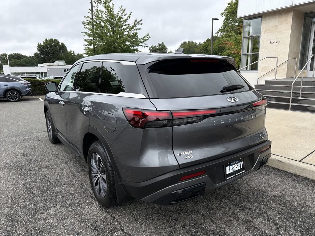 Certified 2025 INFINITI QX60 Pure AWD/4WD image 6
