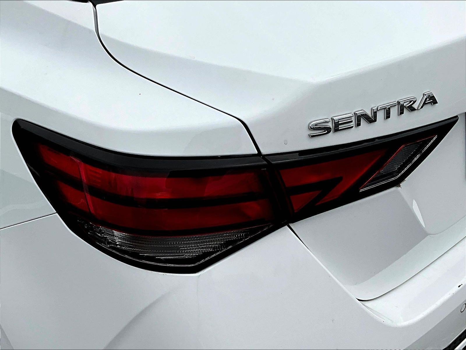 Used 2023 Nissan Sentra SV FWD image 23