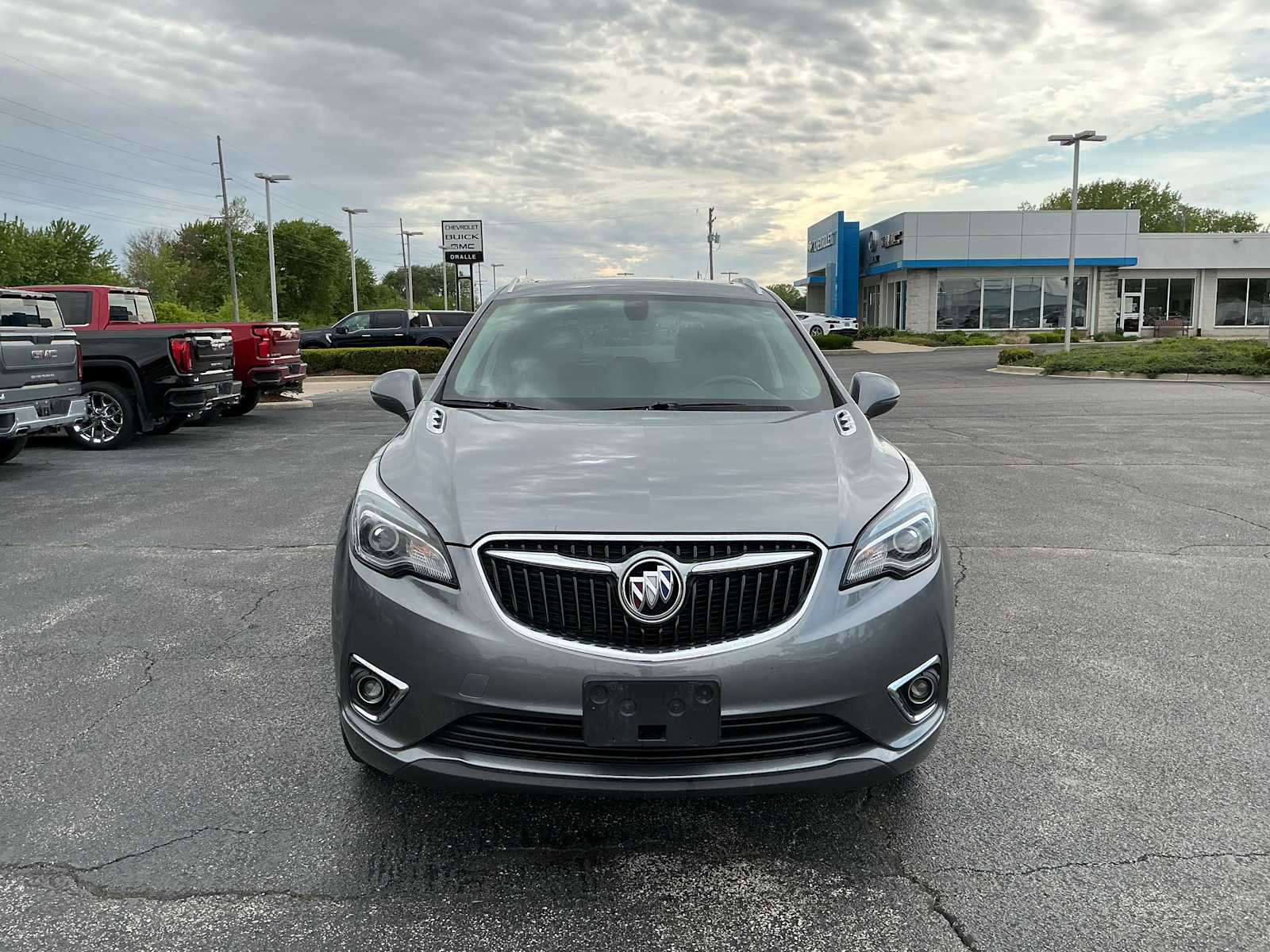 Used 2020 Buick Envision Essence w/ Experience Buick Package FWD image 2