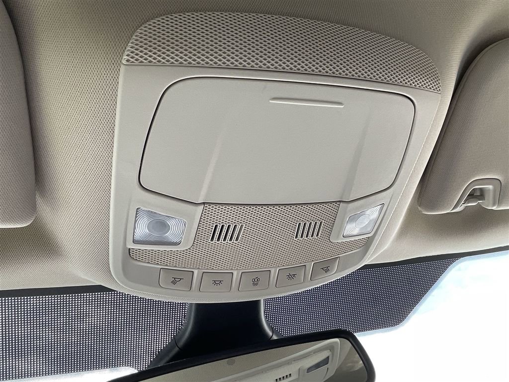 Used 2024 Ford Edge SEL image 18