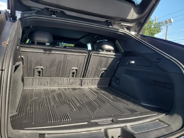 Used 2024 Cadillac Lyriq Luxury AWD/4WD image 20
