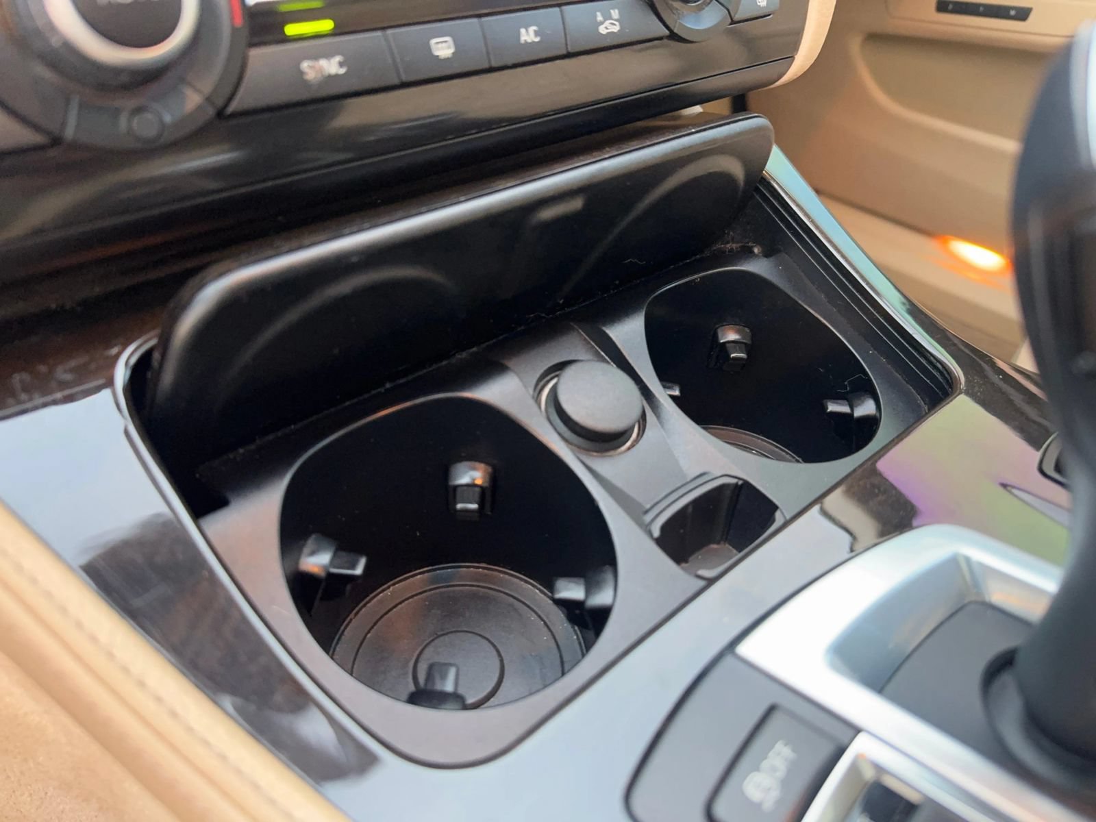 Used 2014 BMW 535i Sedan RWD image 25