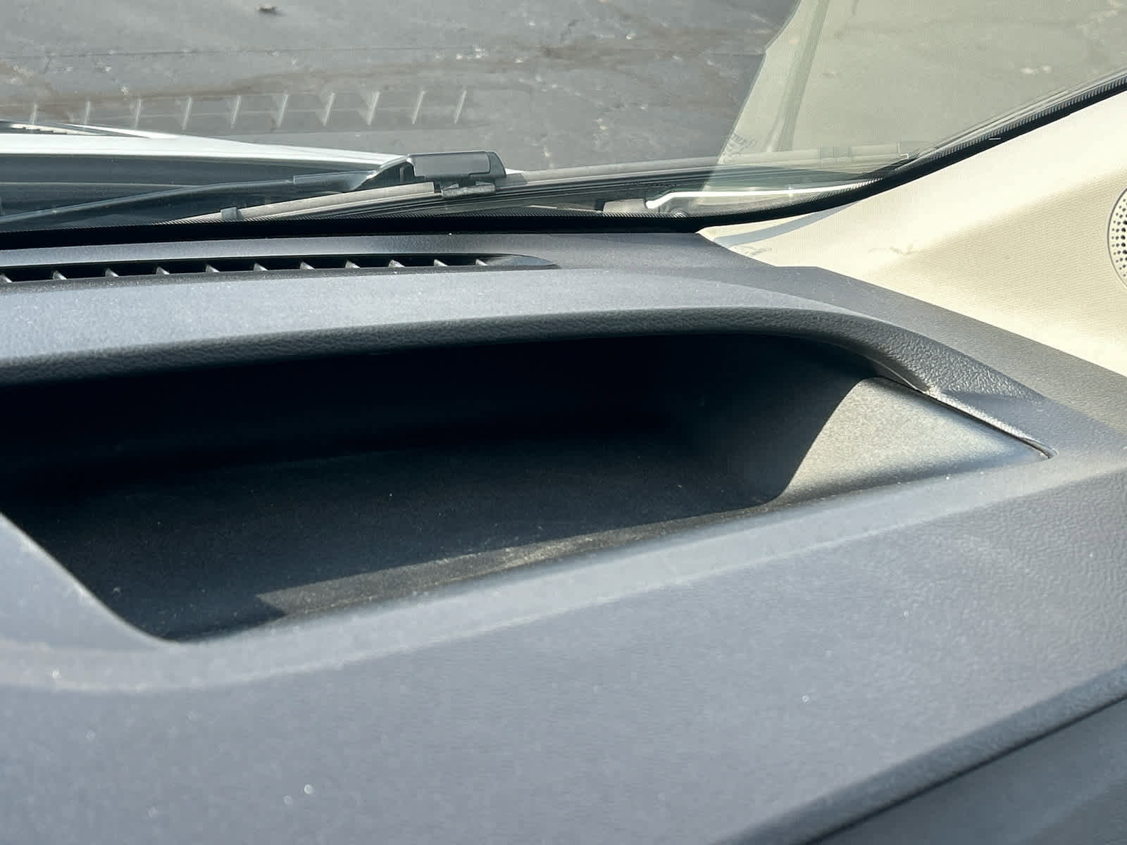 Used 2023 Ford Transit 250 Low Roof AWD w/ Exterior Upgrade Package image 32