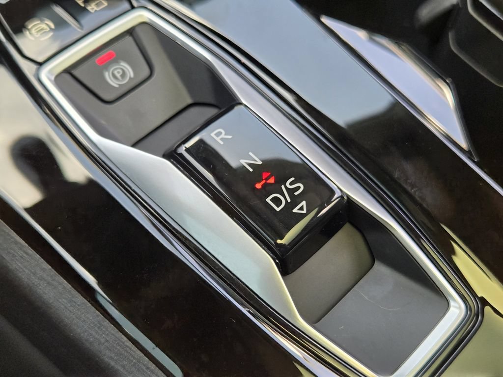 Certified 2025 Audi A5 2.0T Premium w/ Convenience Package AWD/4WD image 26