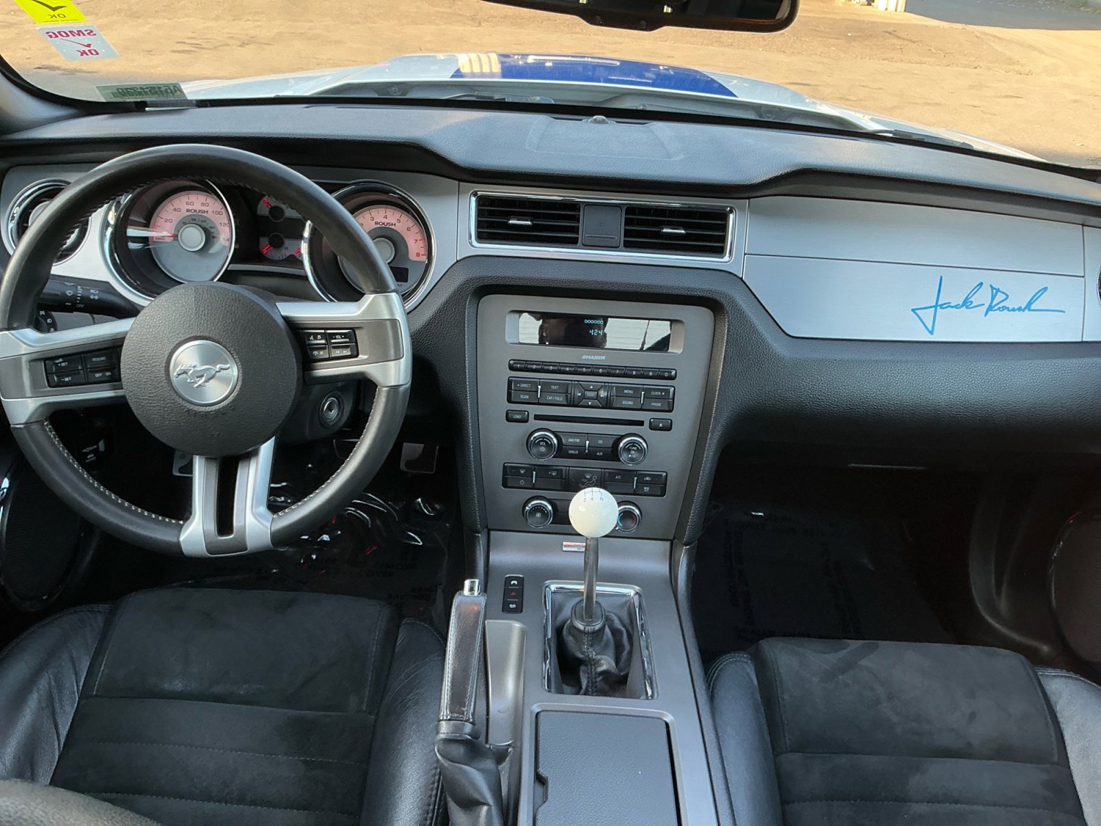 Used 2010 Ford Mustang GT image 15