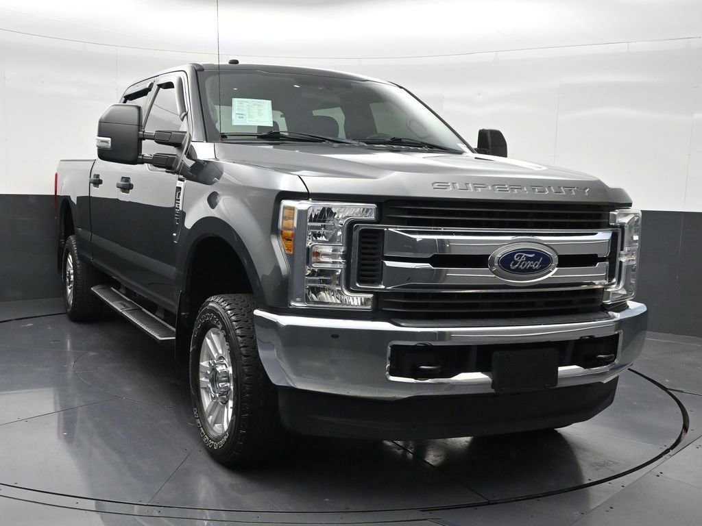 Used 2019 Ford F250 XLT w/ Snow Plow Prep Package image 8