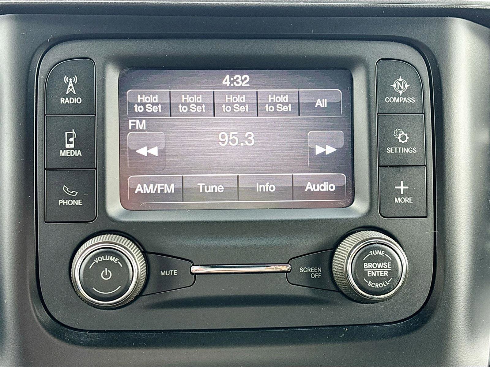 Used 2024 RAM 2500 Tradesman w/ Chrome Appearance Group image 16