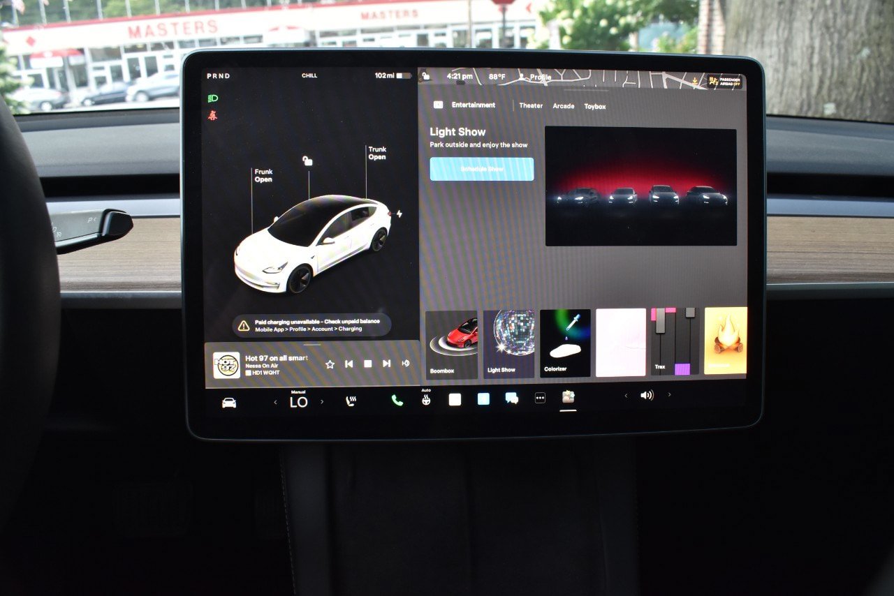 Used 2023 Tesla Model 3 Standard Range RWD image 29