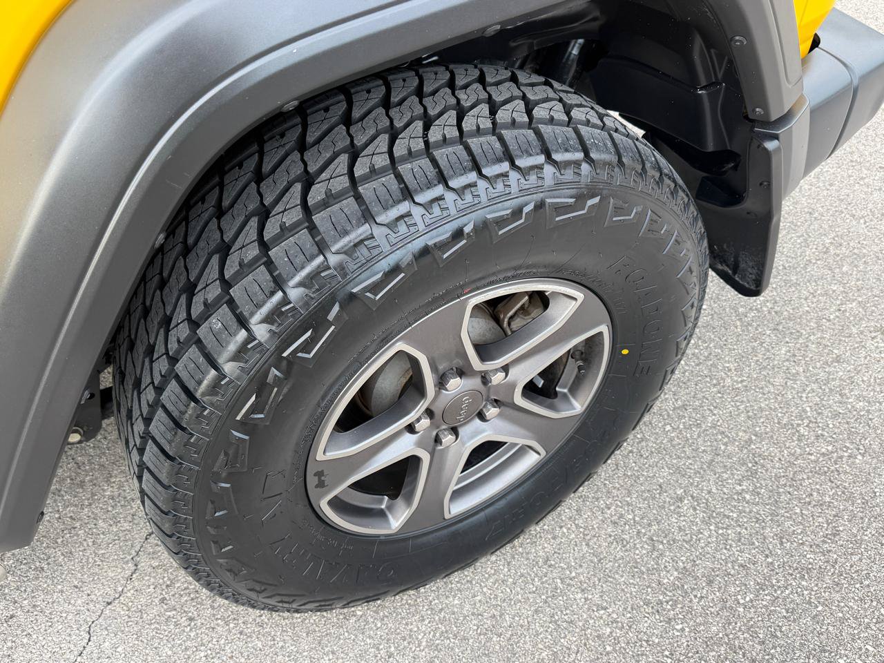 Used 2019 Jeep Wrangler Sport AWD/4WD image 8