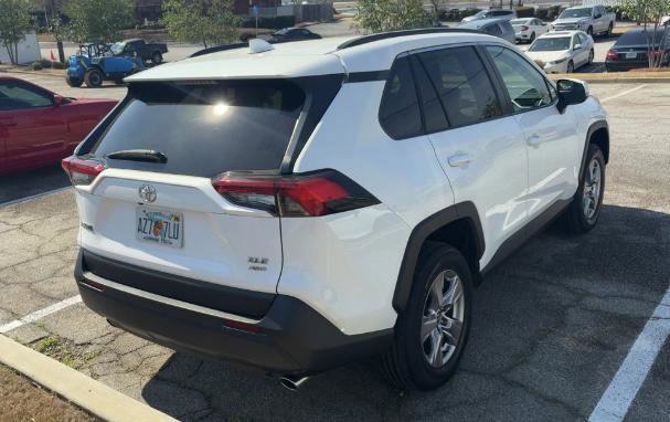 Used 2023 Toyota RAV4 XLE image 4