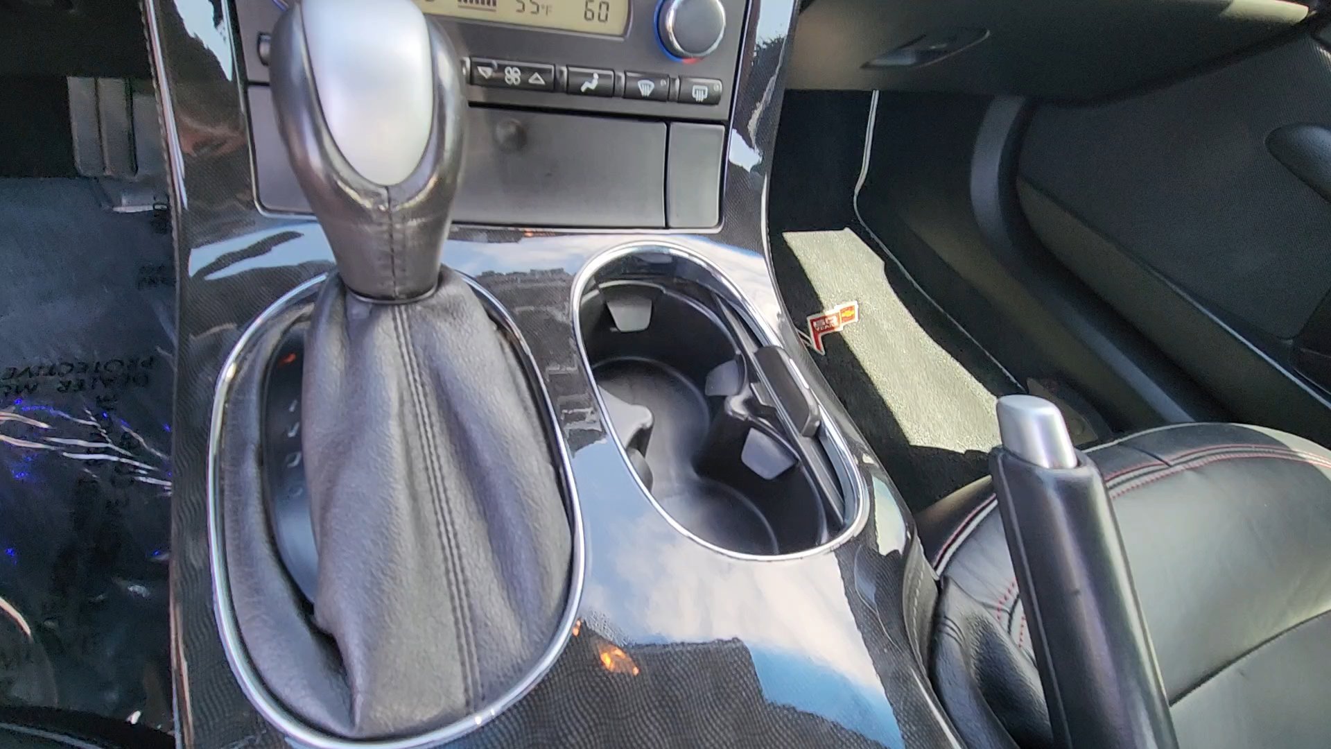 Used 2013 Chevrolet Corvette Convertible RWD image 38