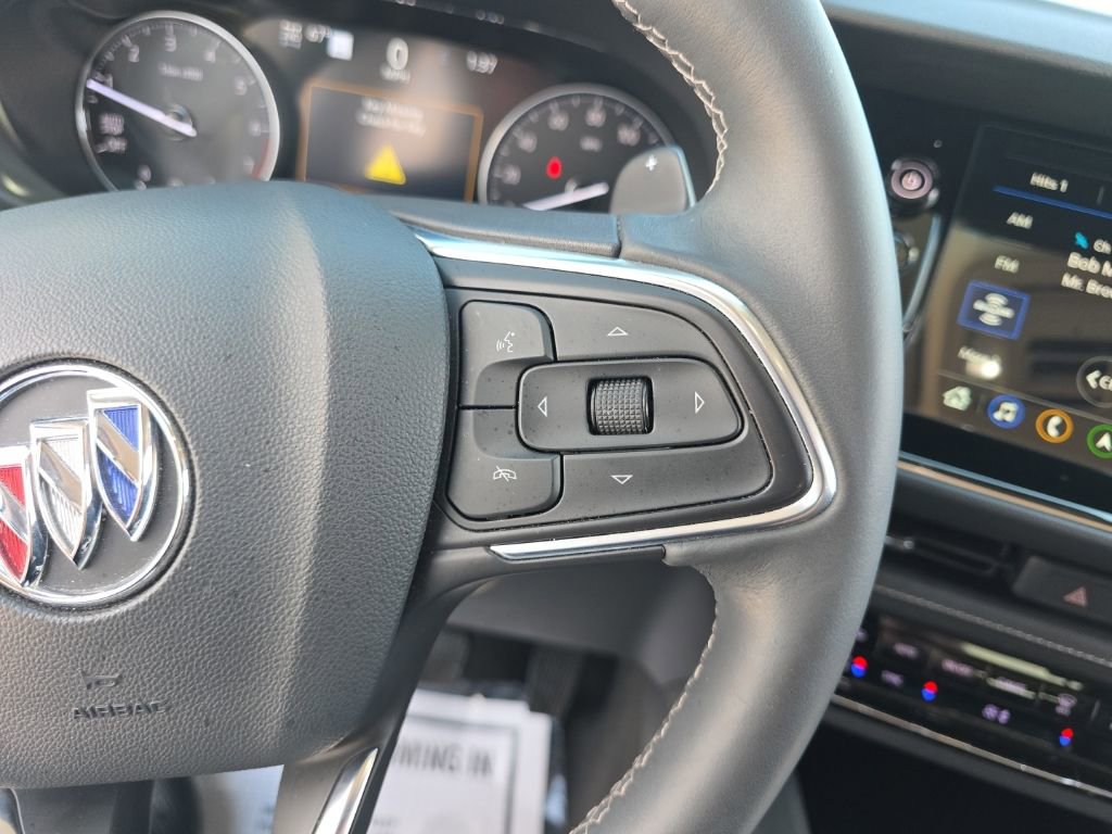 Used 2022 Buick Envision Avenir w/ Technology Package II image 12