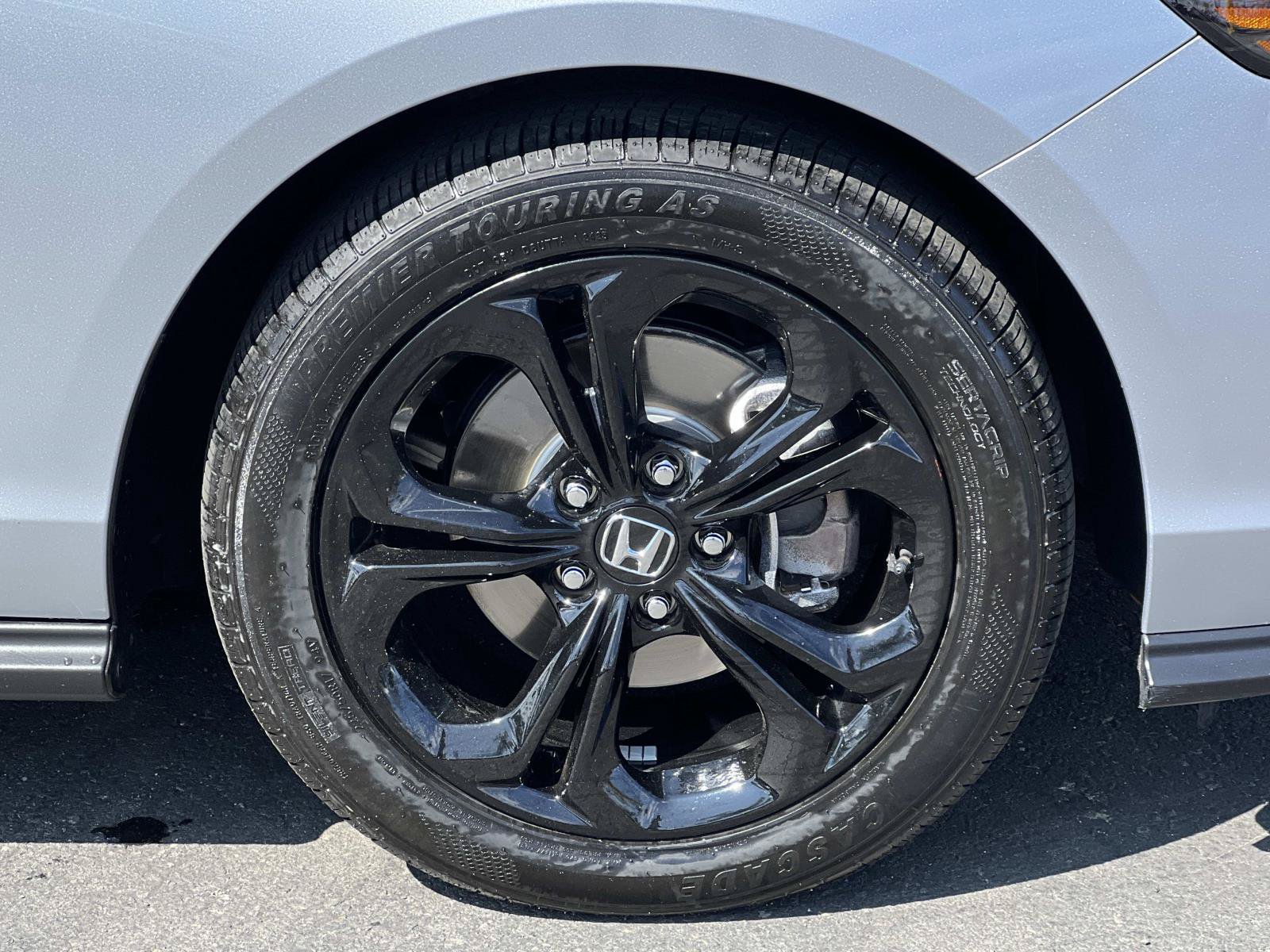 Certified 2025 Honda Accord SE image 27