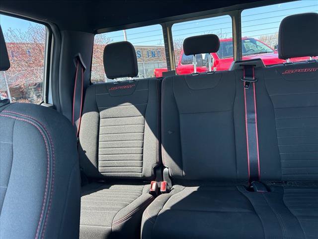 Used 2018 Ford F150 XLT w/ Equipment Group 302A Luxury AWD/4WD image 32
