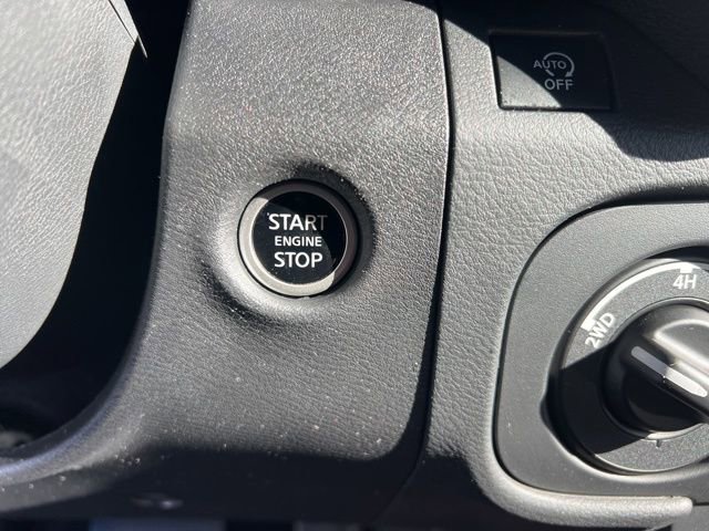 Used 2025 Nissan Frontier PRO-4X w/ Tow Package image 18