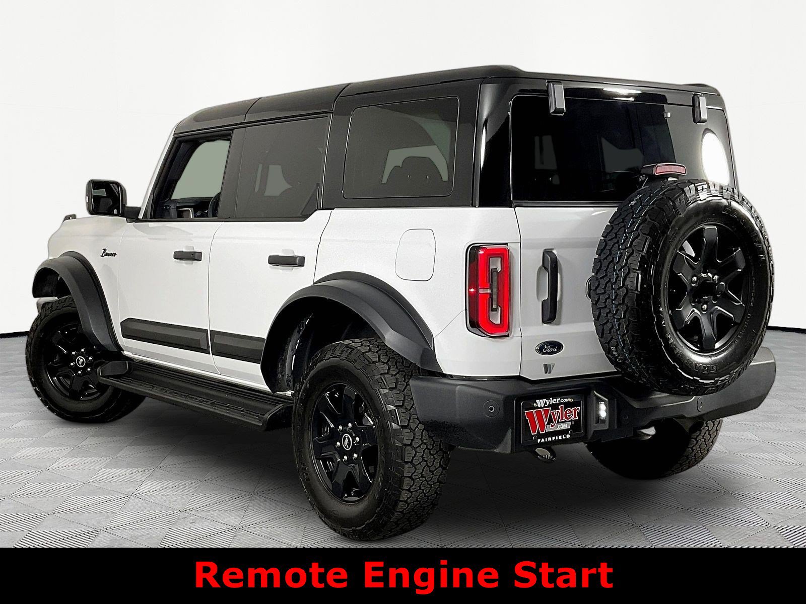 Used 2025 Ford Bronco Outer Banks AWD/4WD image 4
