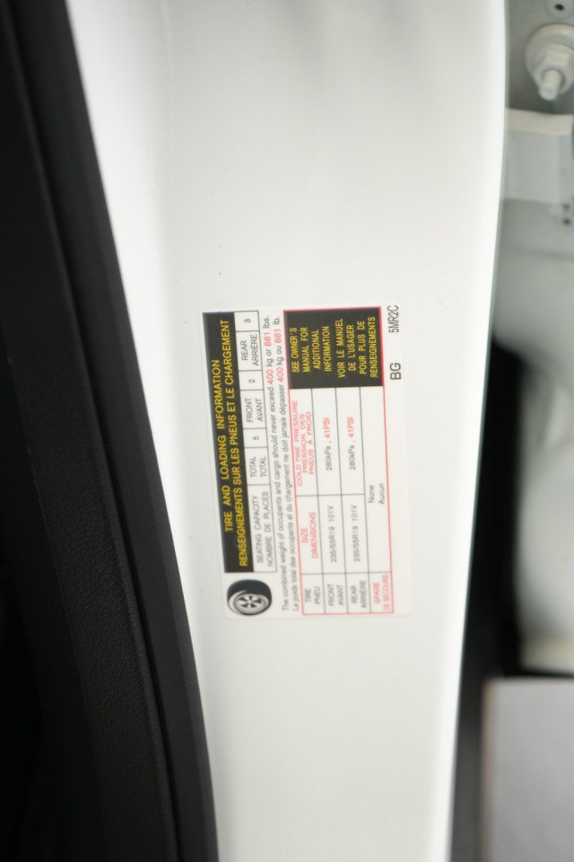 Used 2023 Nissan Ariya AWD image 25