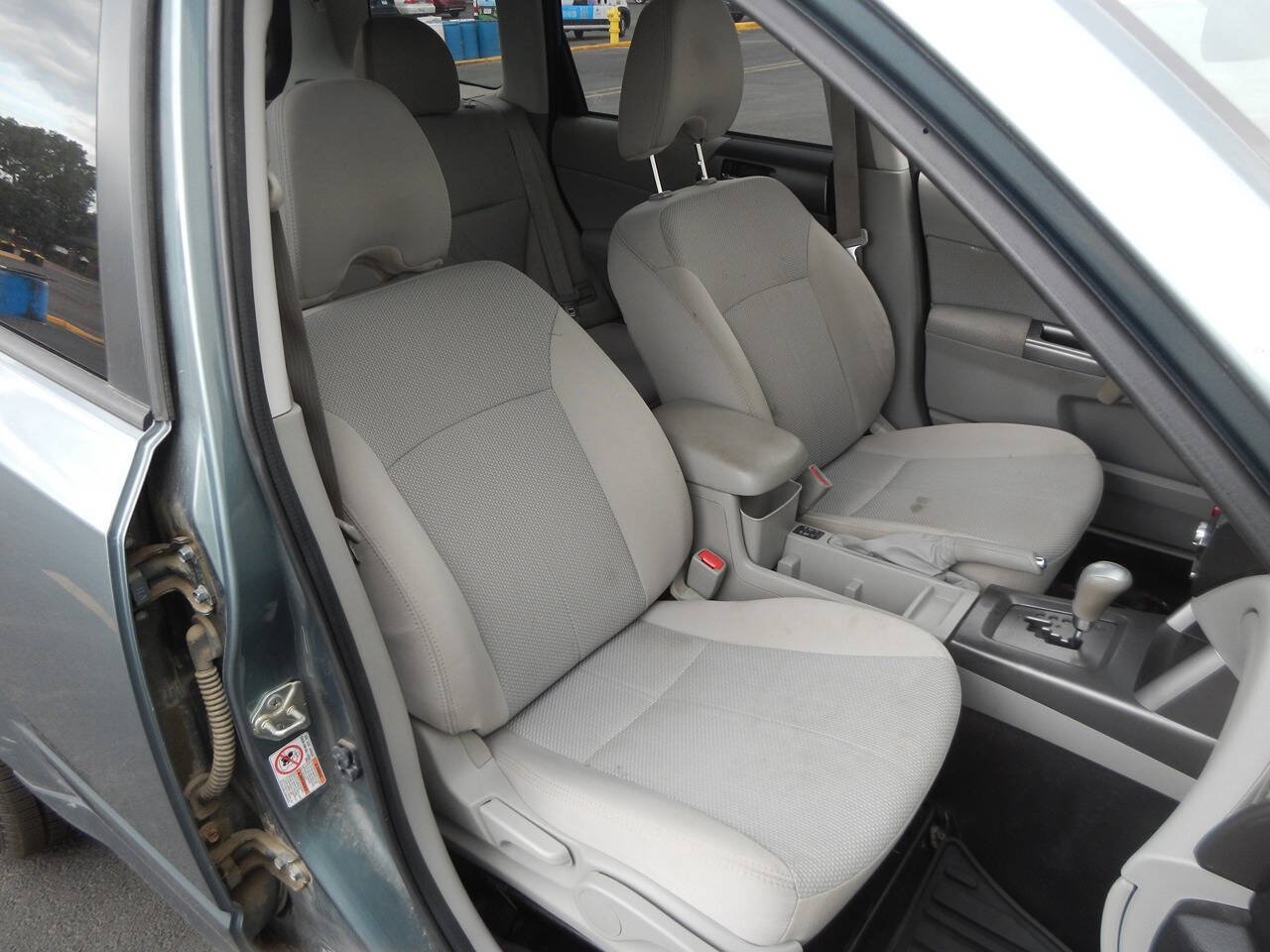 Used 2013 Subaru Forester 2.5X Premium w/ All-Weather Pkg AWD/4WD image 36
