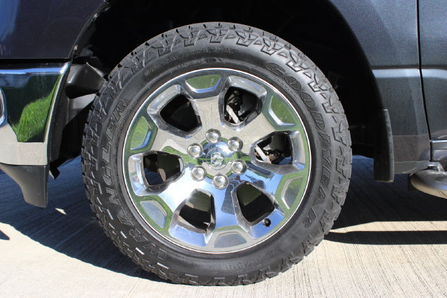 Used 2019 RAM 1500 Big Horn AWD/4WD image 30