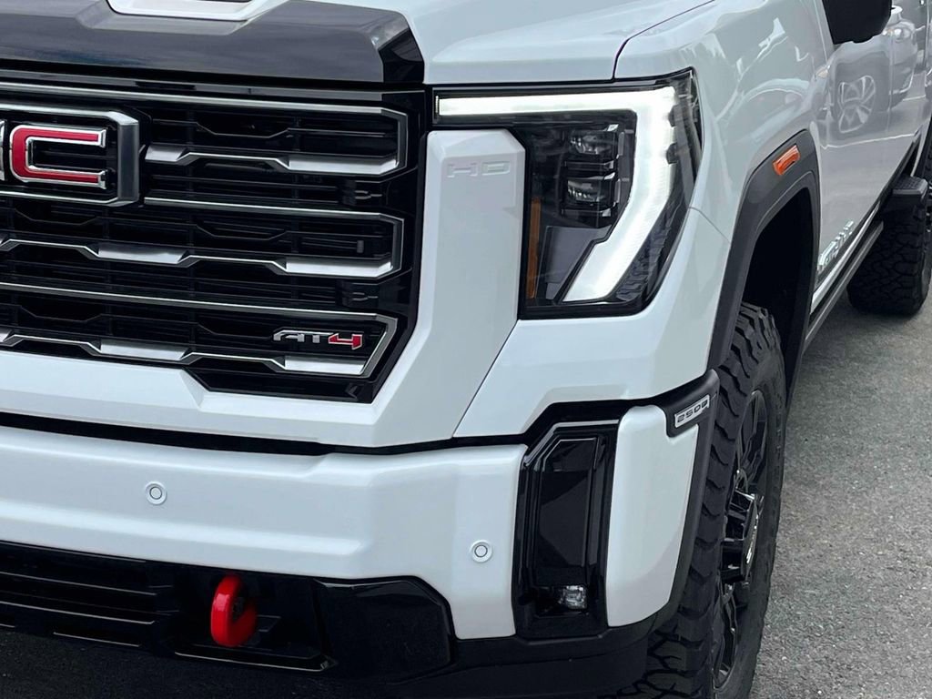 New 2026 GMC Sierra 2500 AT4 image 9