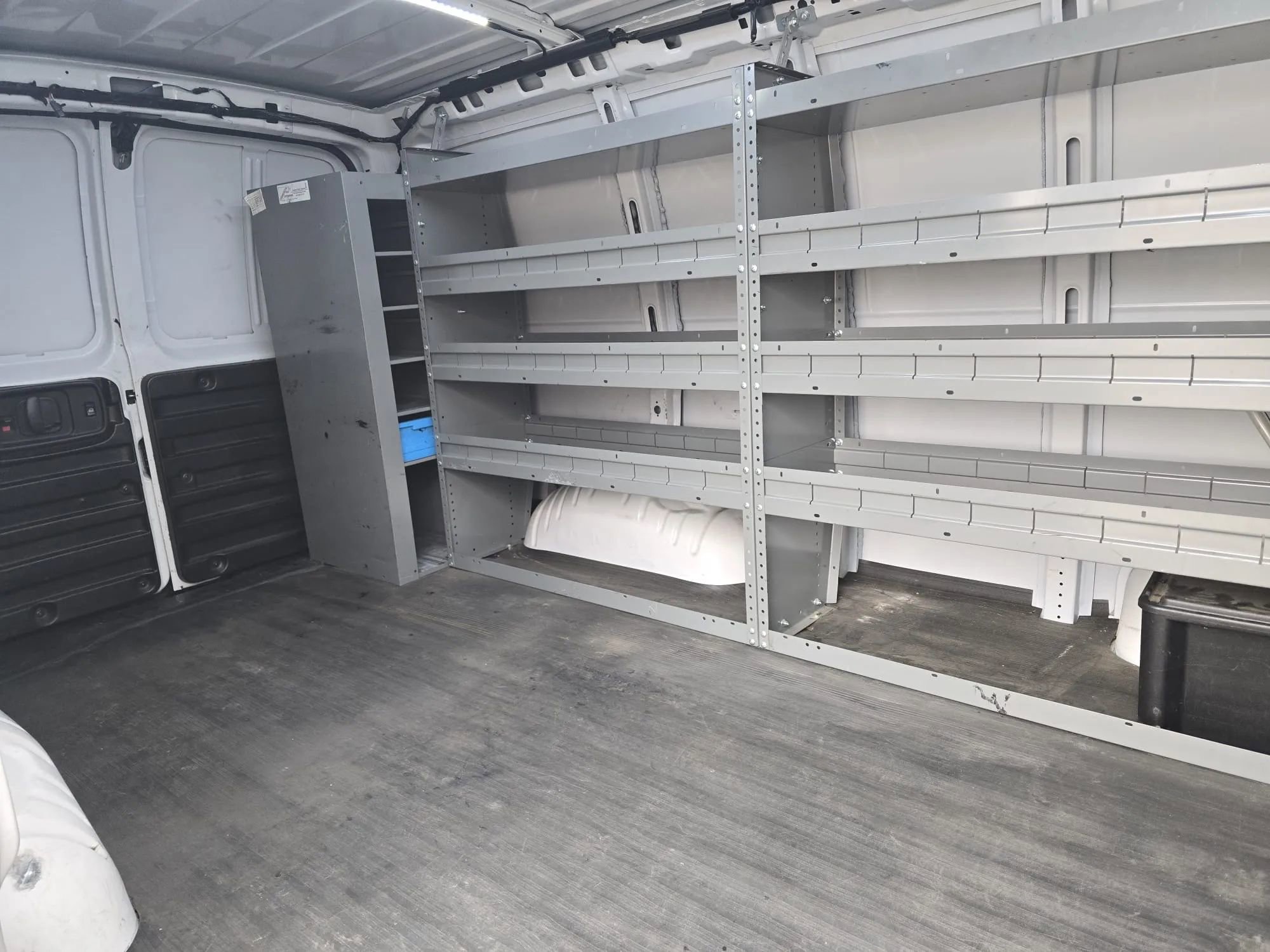 Used 2020 Chevrolet Express 2500 w/ Driver Convenience Package image 20