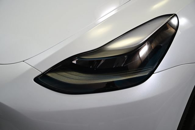 Used 2023 Tesla Model Y Long Range AWD/4WD image 13
