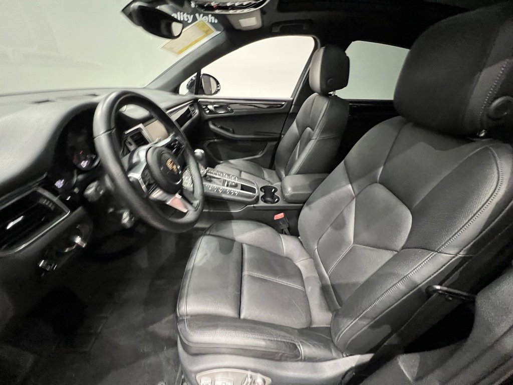 Used 2015 Porsche Macan S image 20