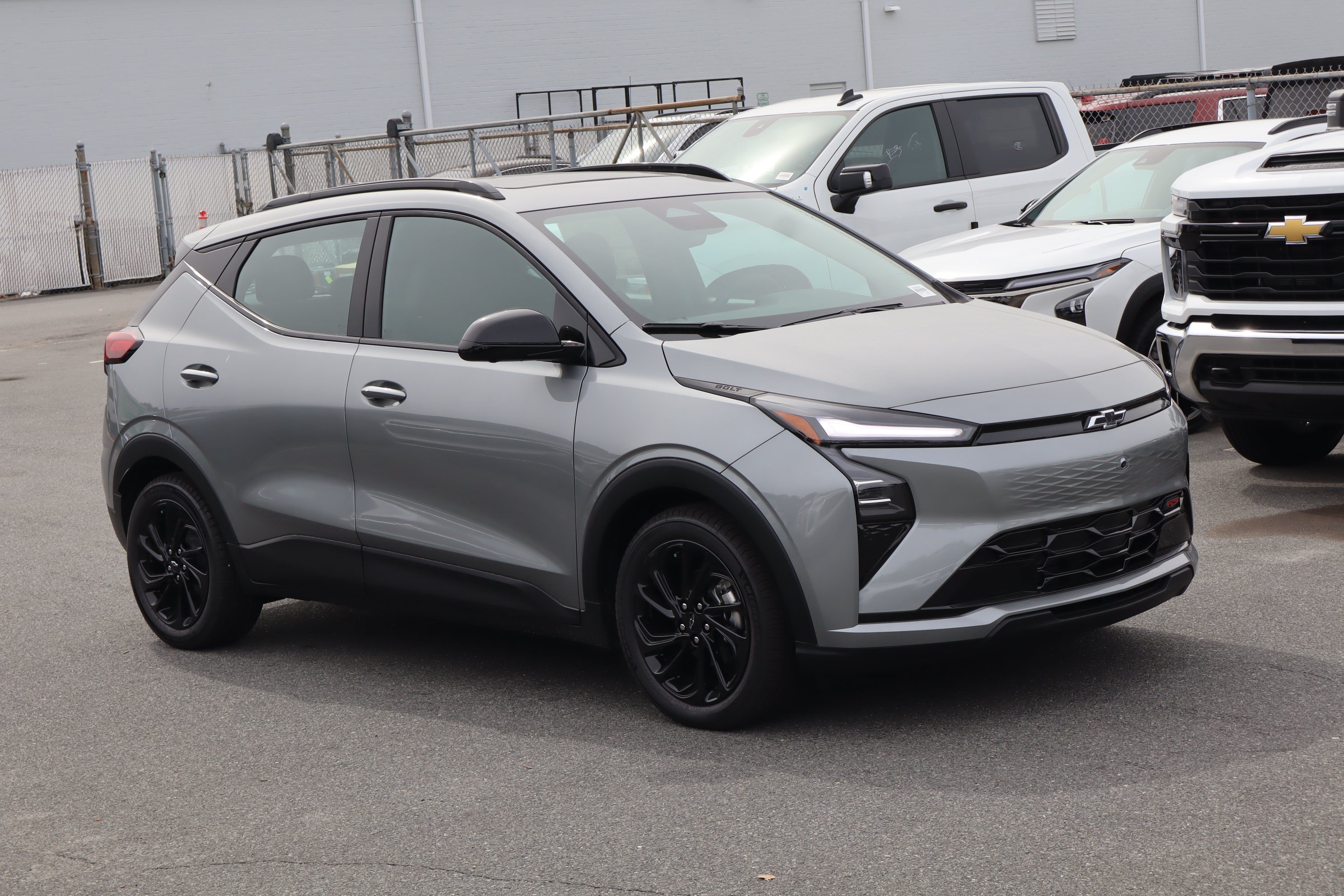 New 2027 Chevrolet Bolt RS w/ Technology Package FWD image 2