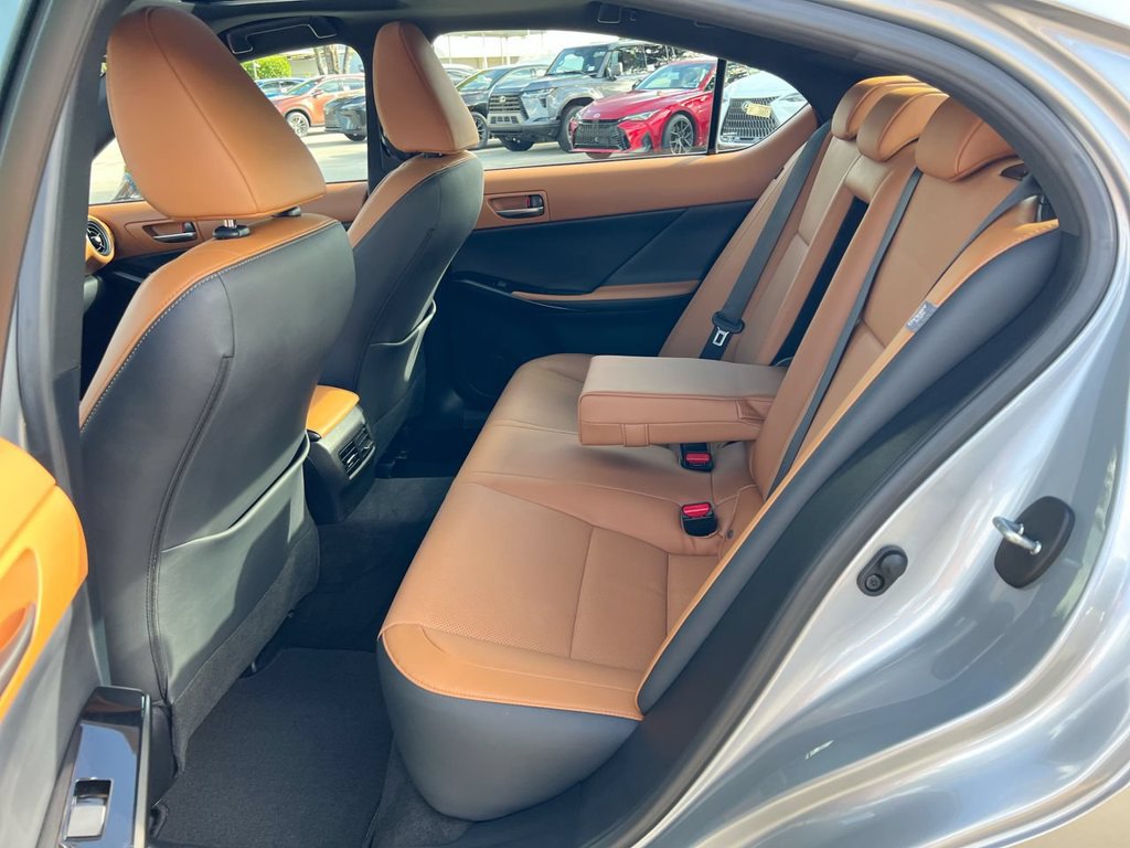 Certified 2024 Lexus IS 350 F Sport RWD image 19