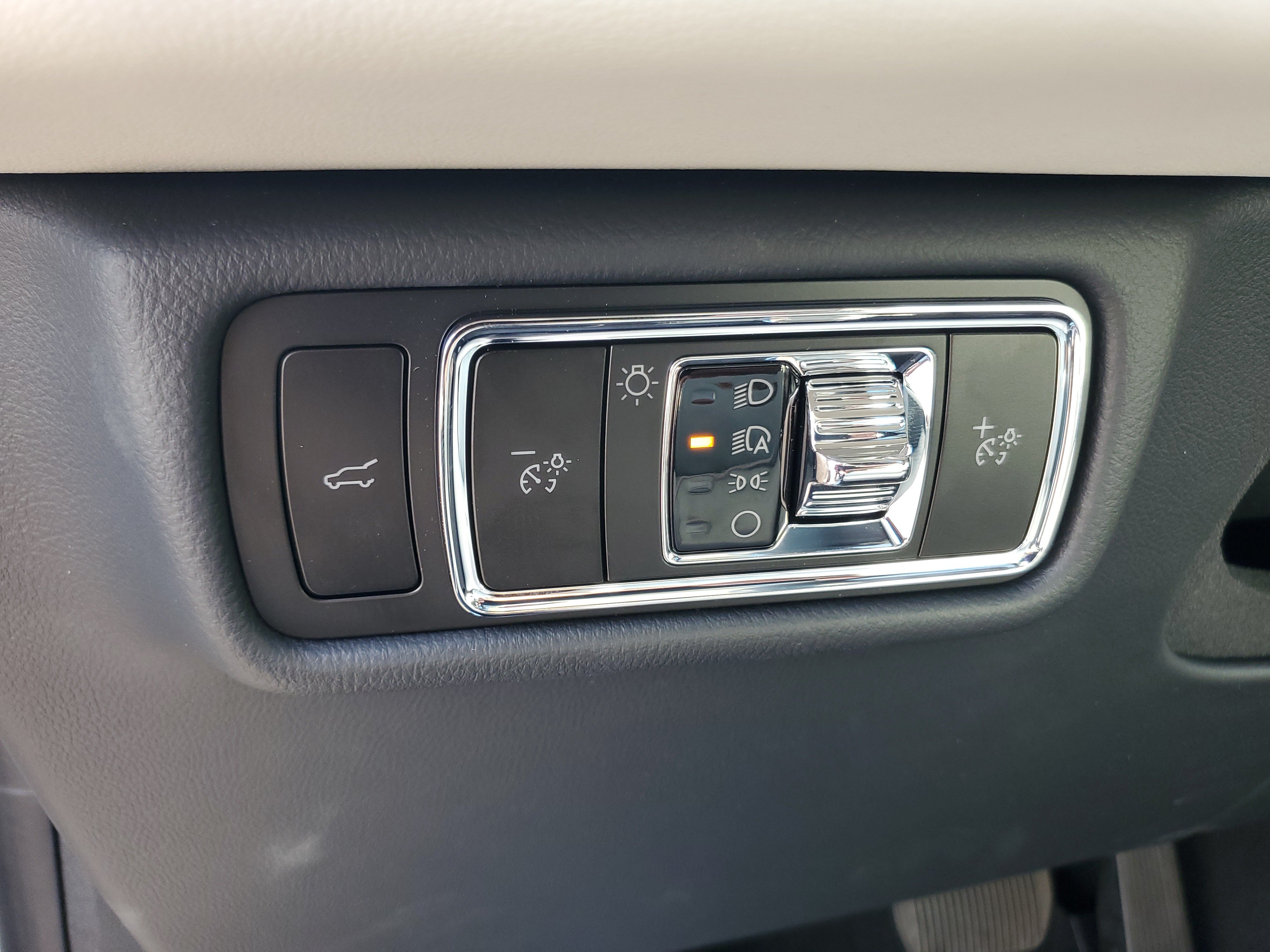 New 2026 Lincoln Aviator AWD image 13