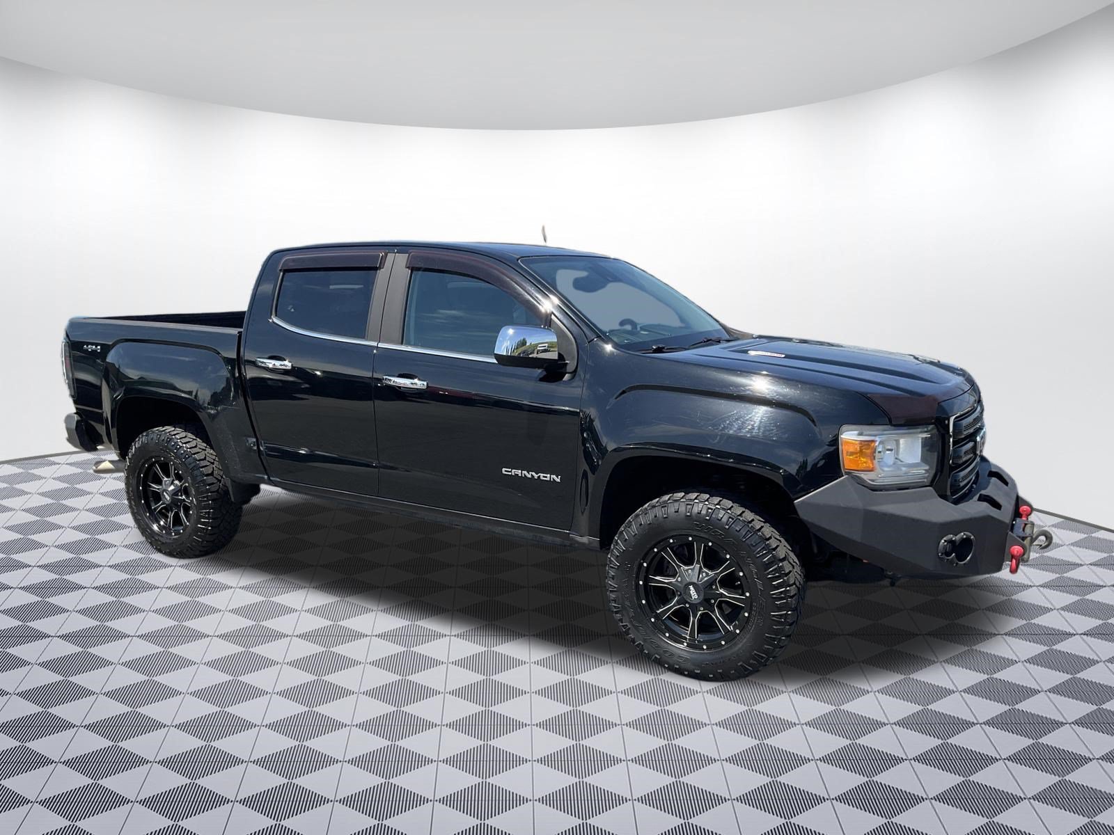 Used 2017 GMC Canyon SLT w/ Driver Alert Package AWD/4WD image 1