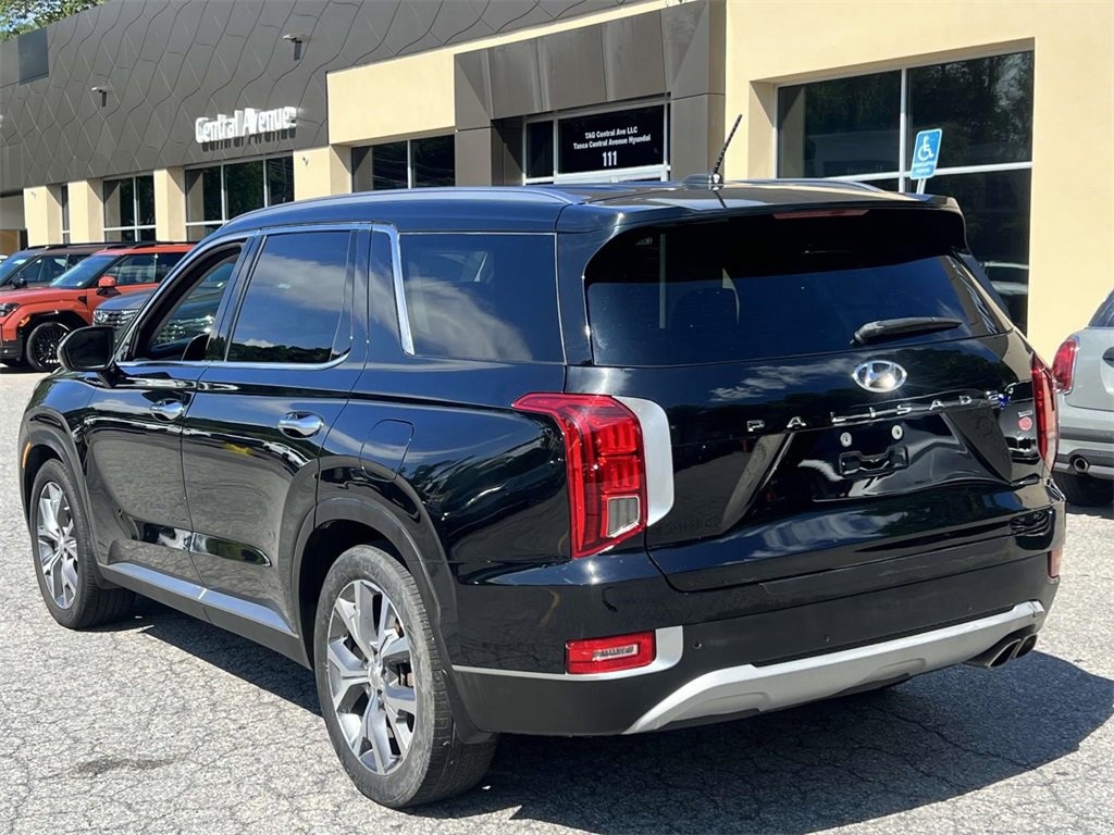 Used 2022 Hyundai Palisade SEL w/ Convenience Package image 3