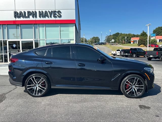 Used 2022 BMW X6 xDrive40i w/ Executive Package AWD/4WD image 2