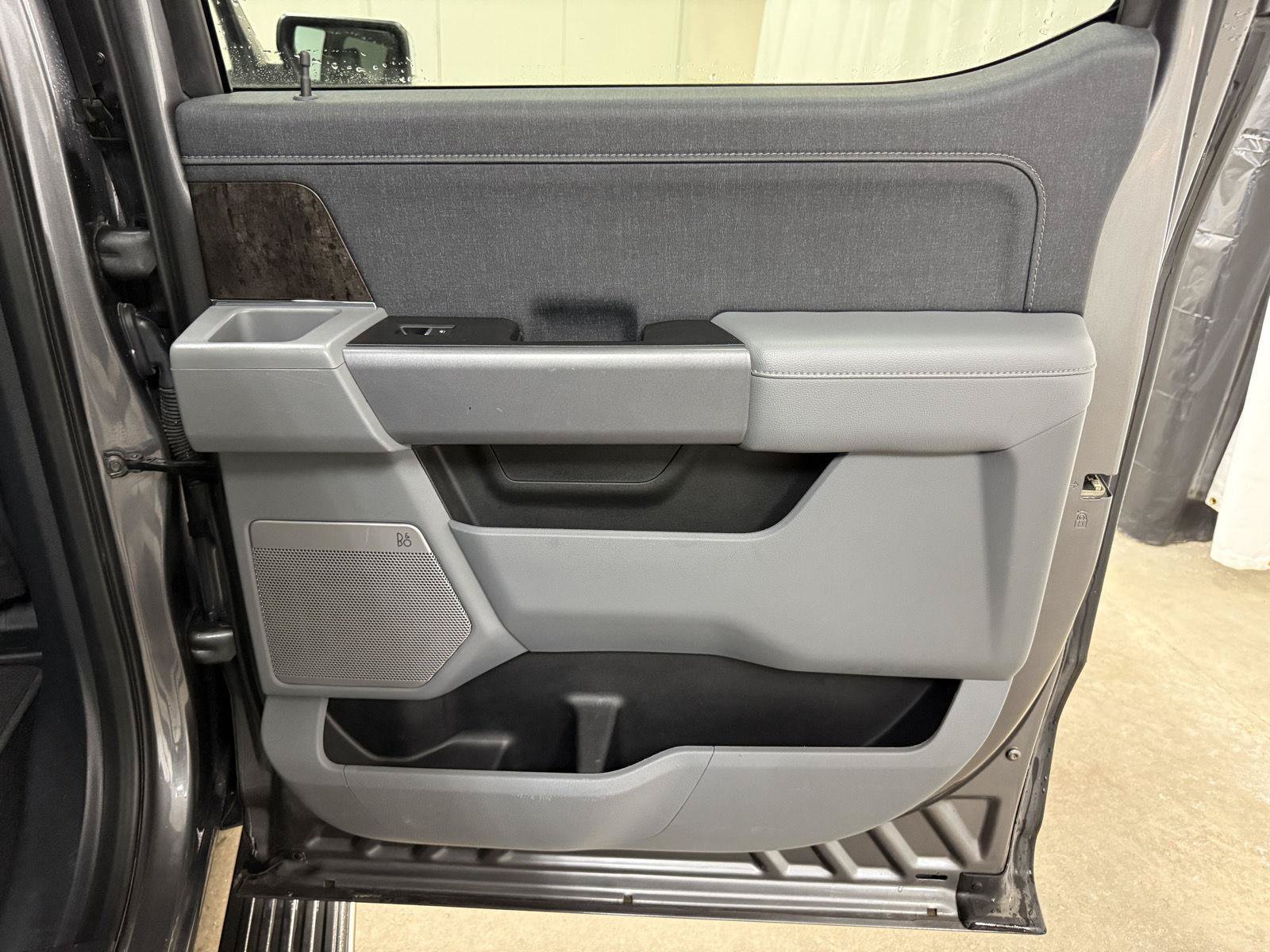 Used 2021 Ford F150 Lariat w/ Equipment Group 502A High AWD/4WD image 29