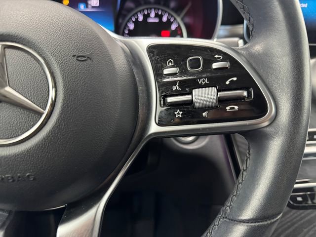 Used 2022 Mercedes-Benz GLC 300 image 23