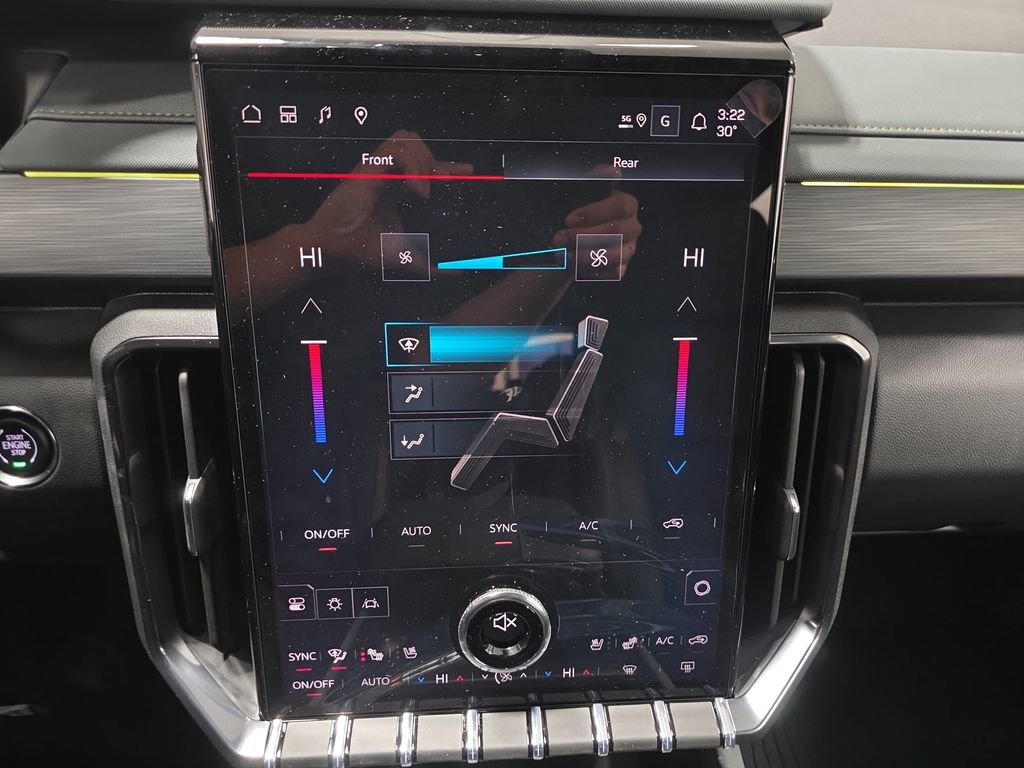 New 2026 GMC Acadia AT4 w/ Luxury Package AWD/4WD image 27