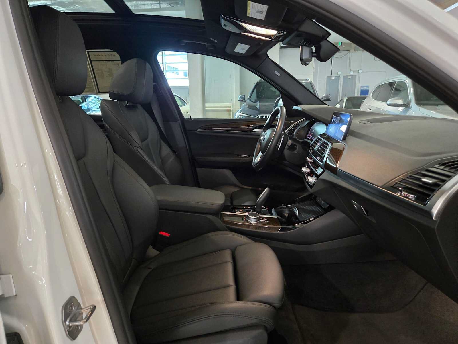 Used 2020 BMW X3 xDrive30i w/ Driving Assistance Package AWD/4WD image 11