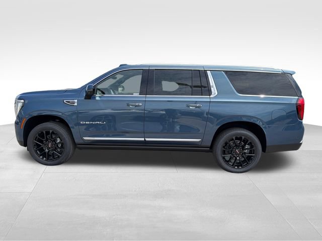 New 2026 GMC Yukon XL Denali w/ Denali Reserve Package AWD/4WD image 4