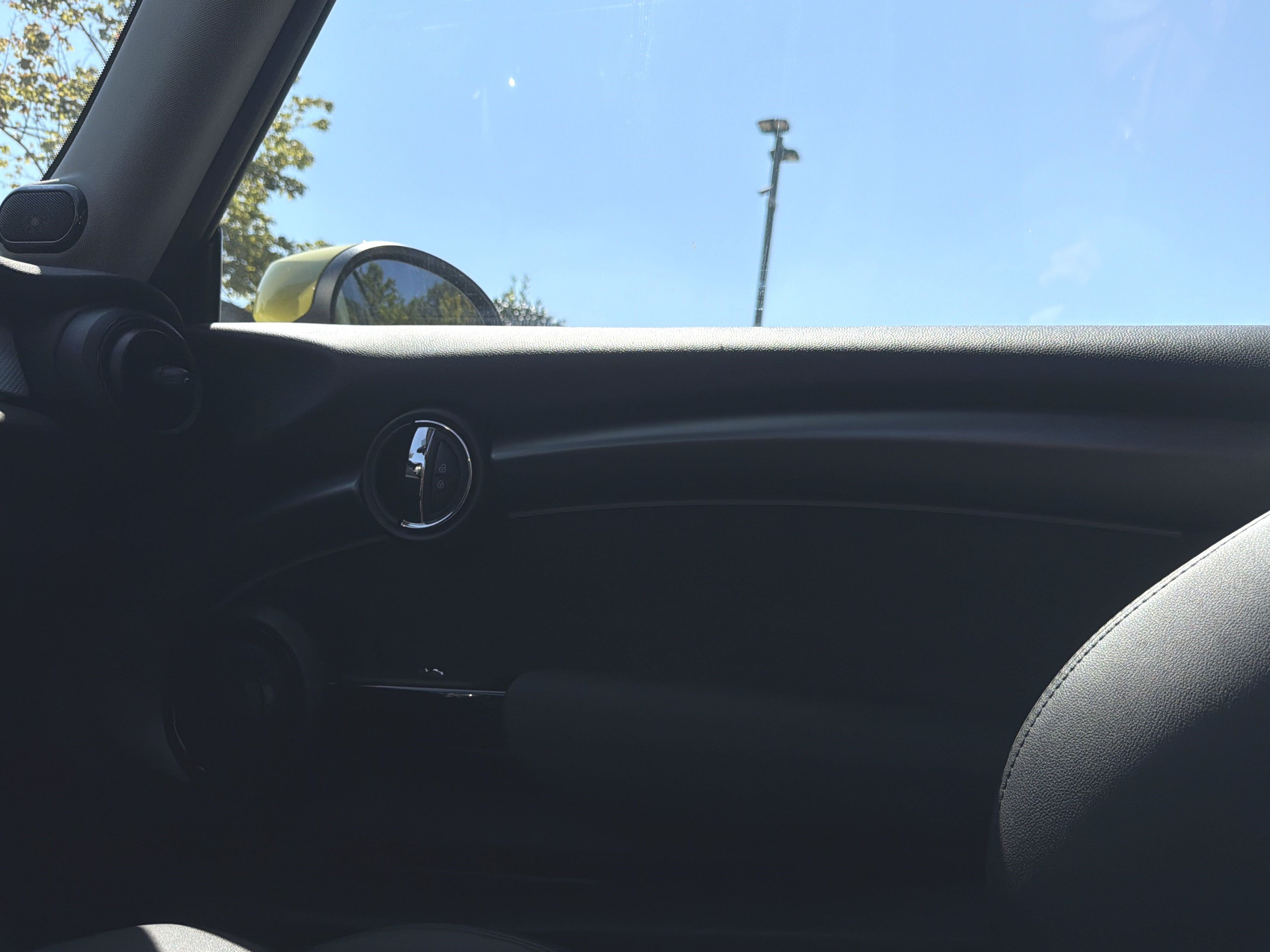 Used 2024 MINI Cooper SE FWD image 21