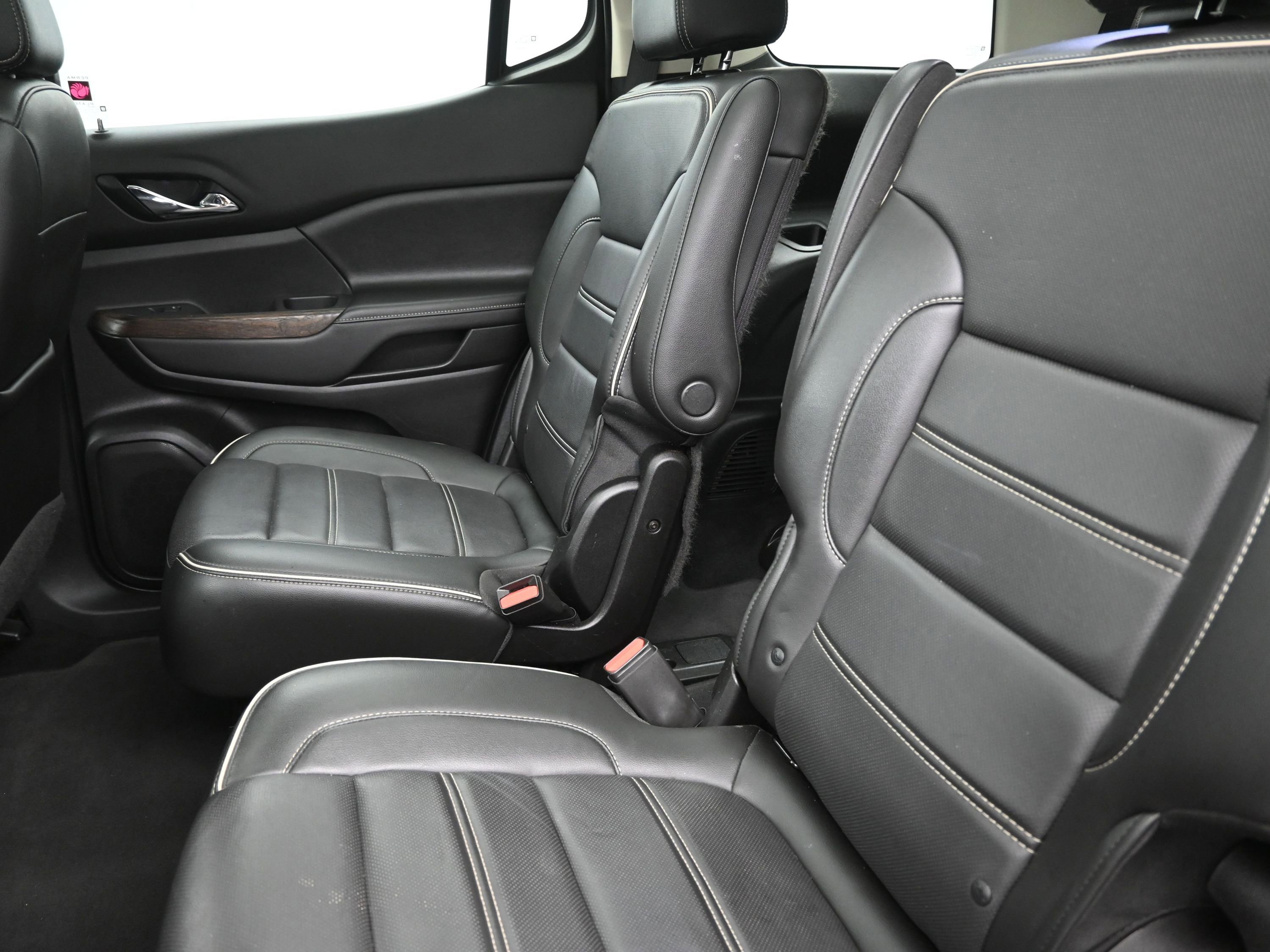 Used 2021 GMC Acadia Denali image 22