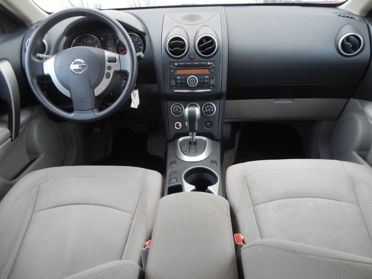 Used 2012 Nissan Rogue S AWD/4WD image 2