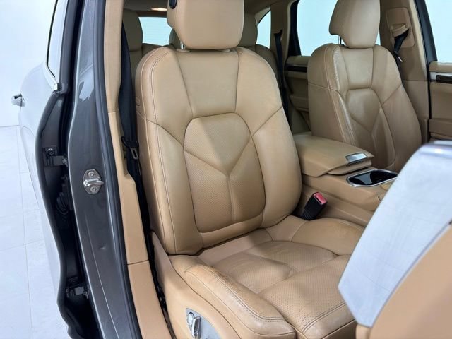 Used 2014 Porsche Cayenne Diesel AWD/4WD image 19