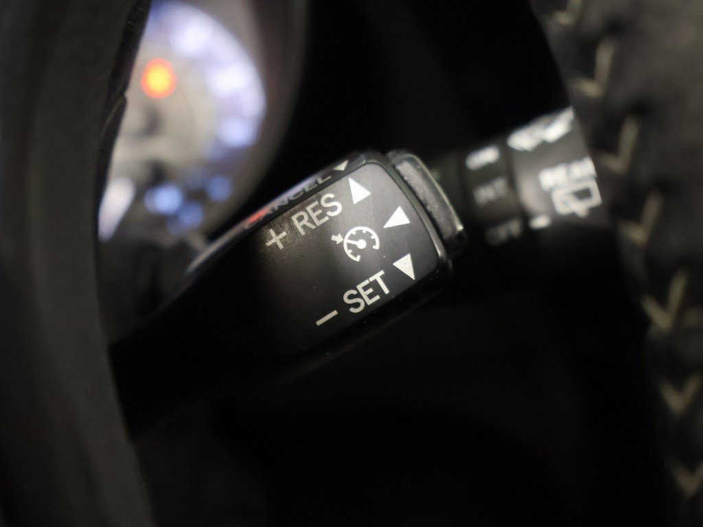 Used 2017 Toyota Corolla iM image 34